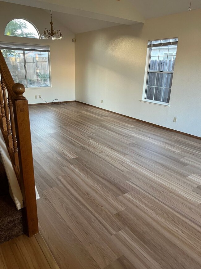 Photo - Lovely home well established neighborhood