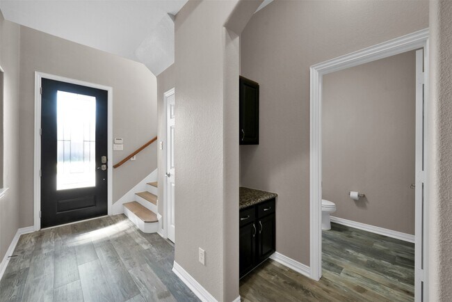 Photo - 9222 Sunlight Oak Ln