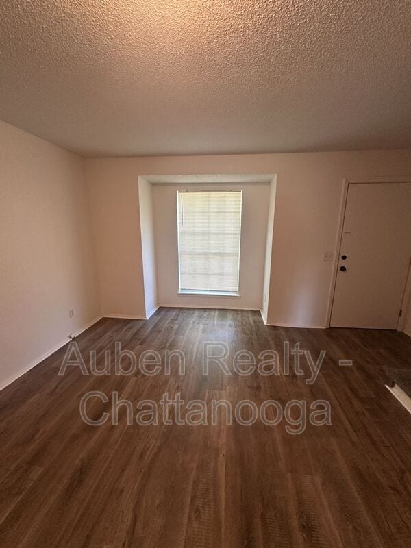 Photo - 505 Mountain Ridge Rd