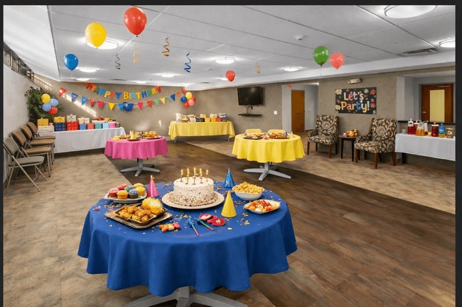 Photo - Abbott Apartments