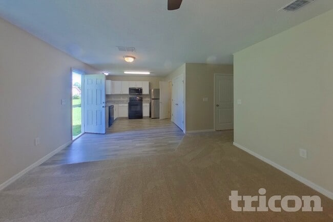 Photo - 73 Bruce Ln