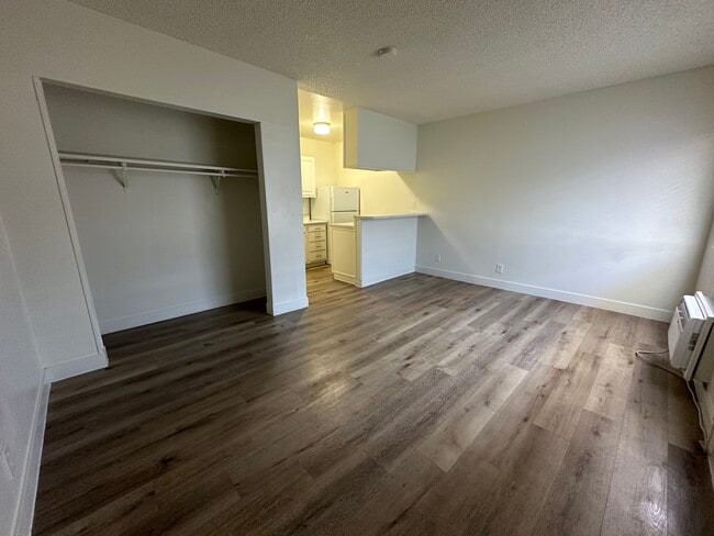 Área de estar anexa ($845.00 de alquiler base)