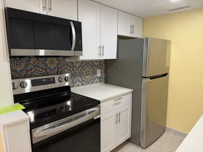 Photo - Updated Townhouse on the North End of Hilton Head