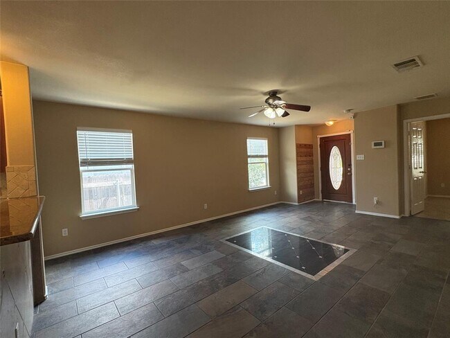 Photo - 18316 Great Falls Dr