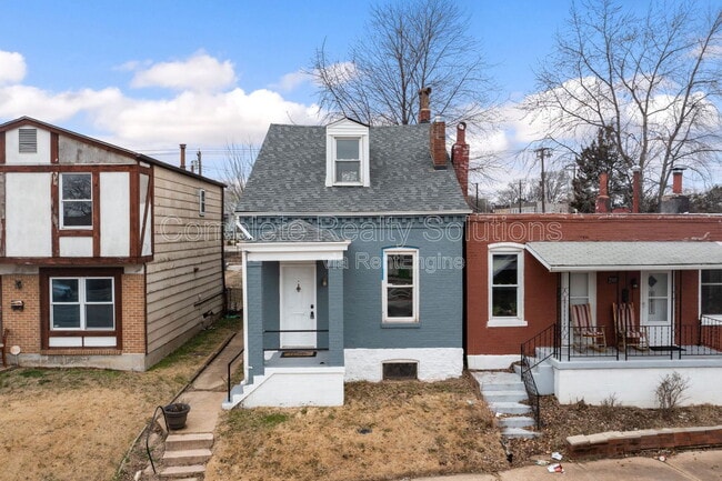 Building Photo - 2913 California Ave