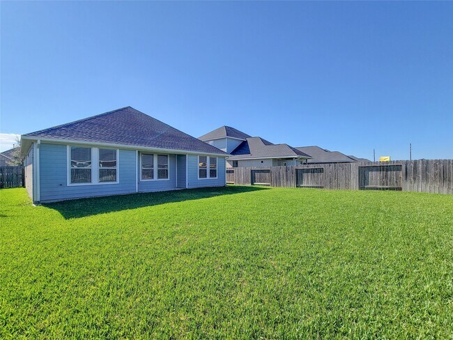 Photo - 31402 Conover Dr