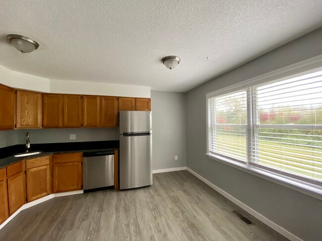 KITCHEN/F-H