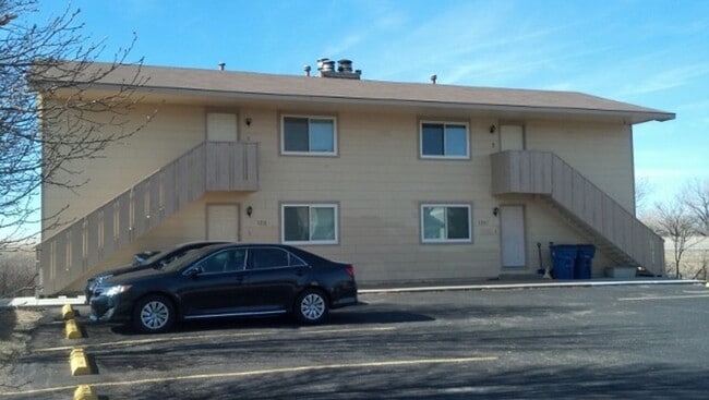 Building Photo - 1211 S Doreen St Unit 2