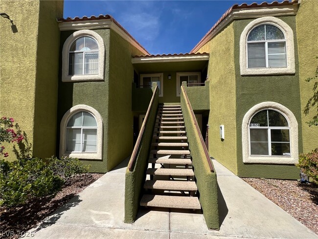 Building Photo - 7950 W Flamingo Rd Unit 2027