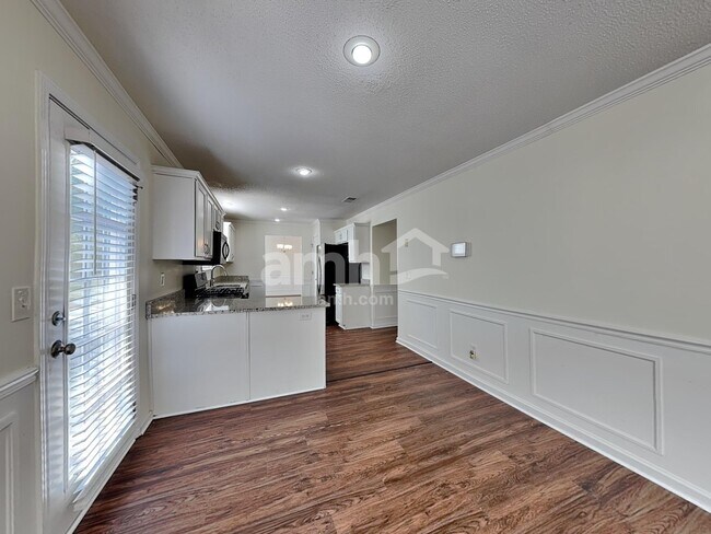 Photo - 3232 Spring Mesa Dr SW