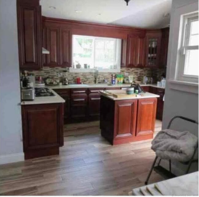 Photo - 1350 Brooklawn Ave