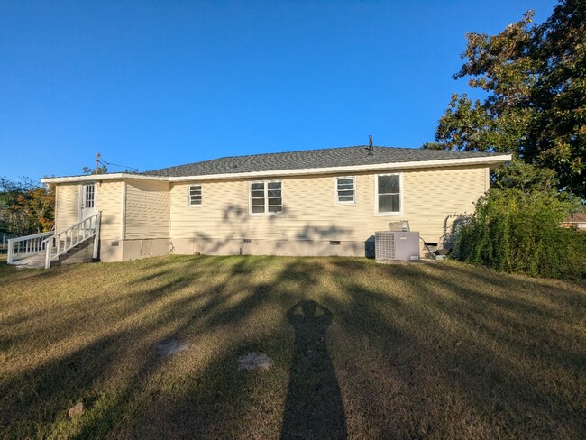 Photo - 272 Victory Dr