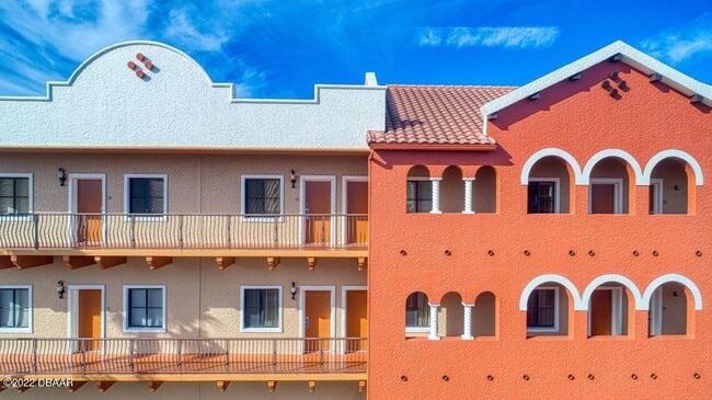 Building Photo - 1653 US-1 Unit 211