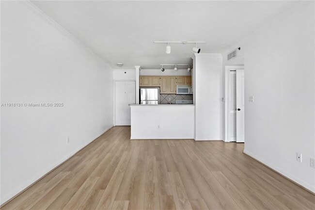 Photo - 2665 SW 37th Ave Unit 908