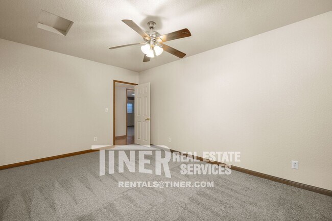 Photo - 3845 Marshall Ave