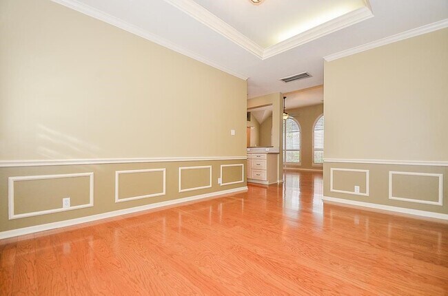 Photo - 46 Grants Lake Cir