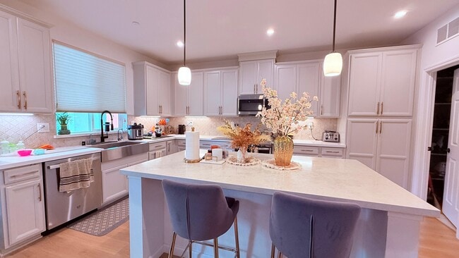 Photo - 1580 Blue Moon Ln