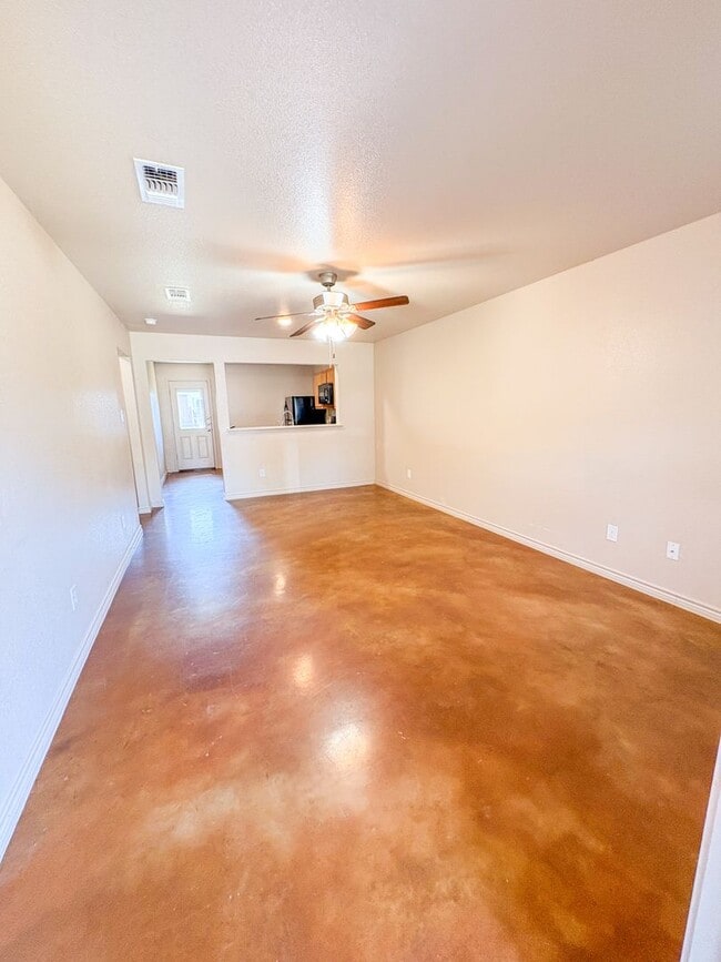 Photo - 409 Allen St Unit B