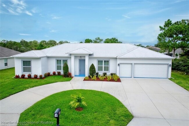 Building Photo - 4983 San Lorenzo Dr Rental
