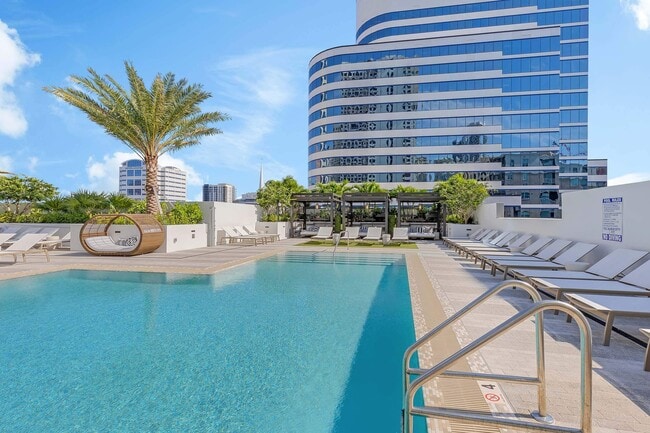 The Registry Las Olas