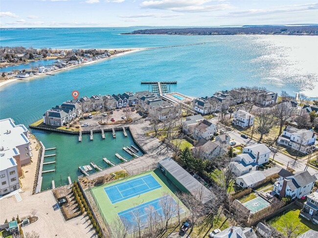 Building Photo - 40 Stirling Cove