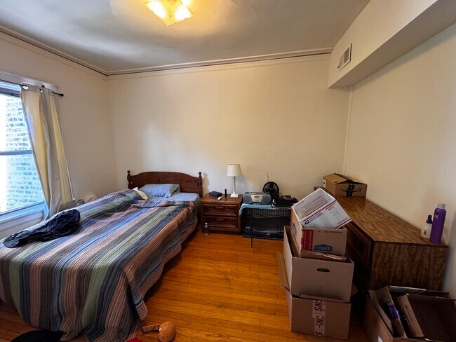 Photo - 2530 N Kedzie Blvd