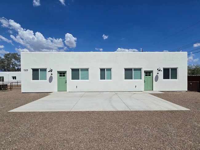 Photo - 1325 W Speedway Blvd