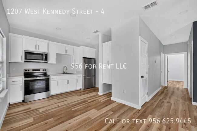 Photo - 1207 W Kennedy St Unit 4