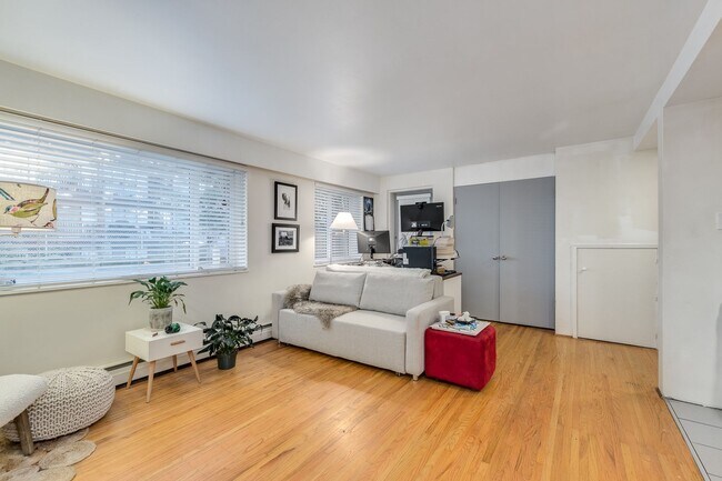 Photo - 1985 W 8th Ave Unit 102