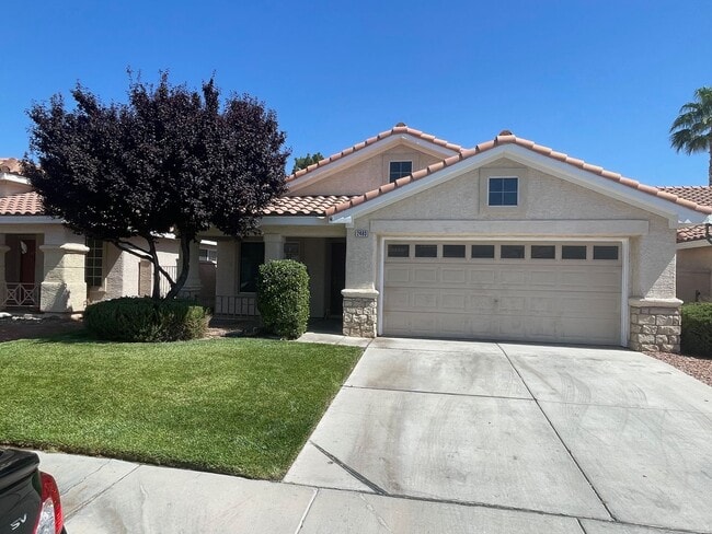 **GORGEOUS & MODEL PERFECT GREEN VALLEY 3 ... - **GORGEOUS & MODEL PERFECT GREEN VALLEY 3 ... Casa