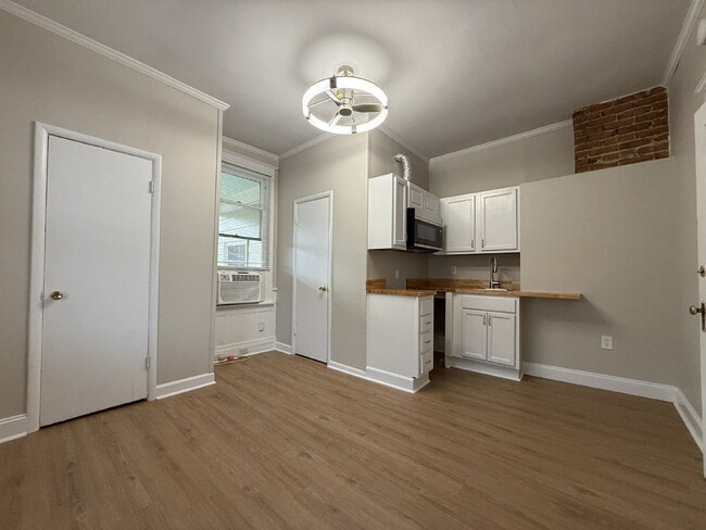 Photo - 1417 Watts St Unit Apt D