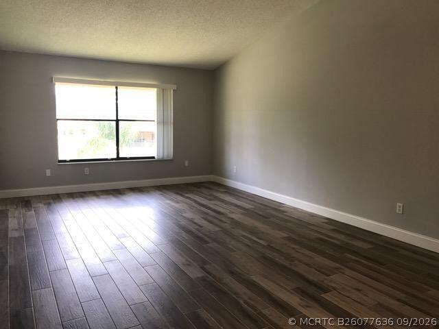 13025 Northshire Trail Unidad 12