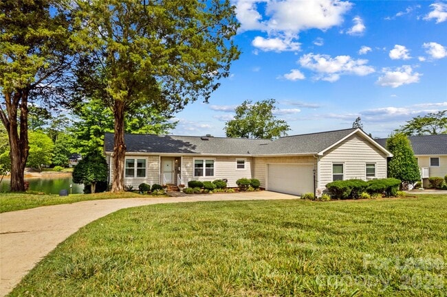 Photo - 147 Bain Ln