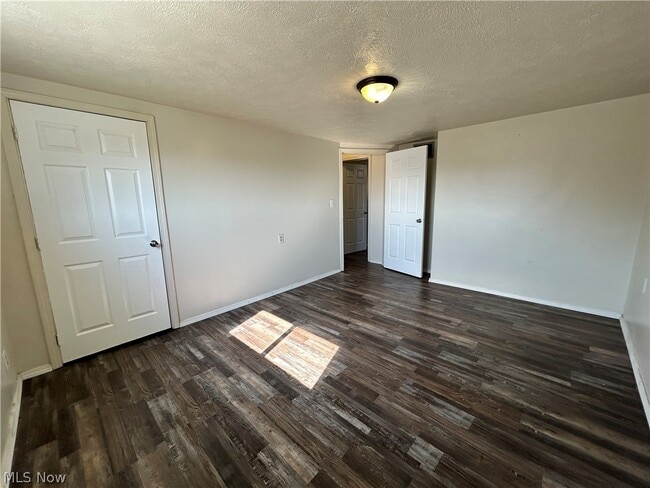 Photo - 209 Maryland St Unit A