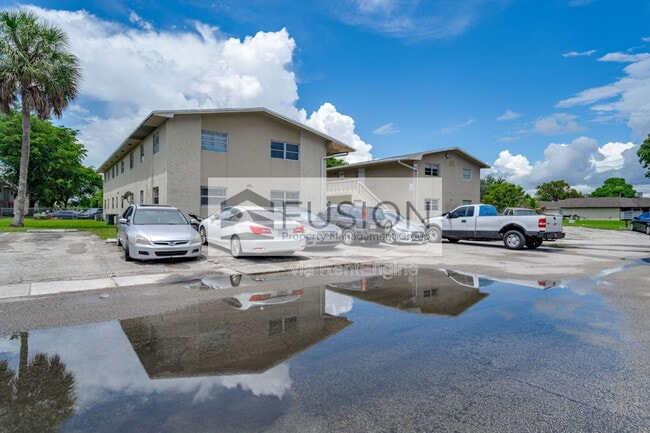 Photo - 921 SW 74th Terrace Unit 102