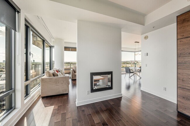 Photo - 199 Rue de la Rotonde Unit 1506Z