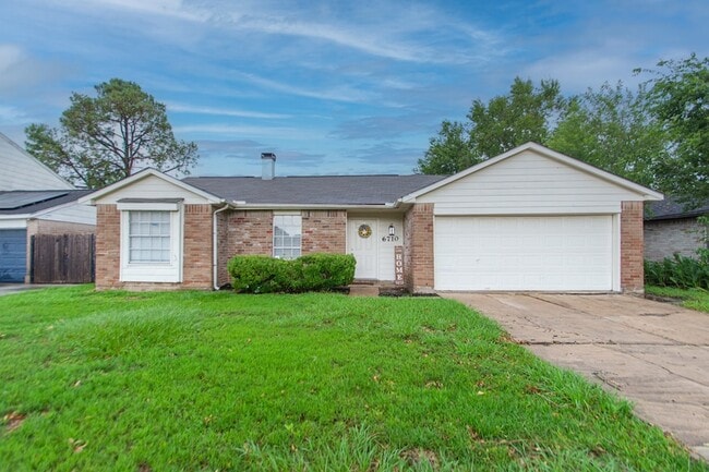 6710 Stiller Dr