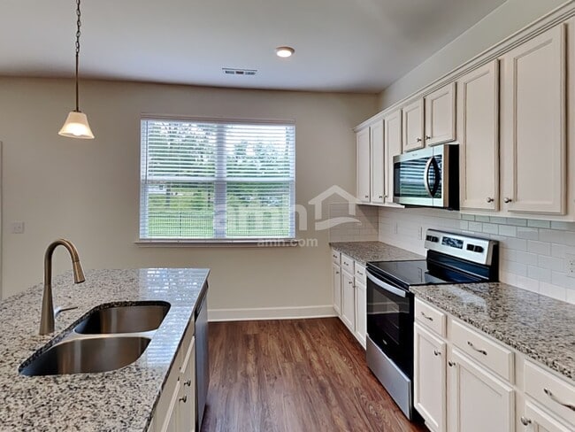 Photo - 1021 Bluewater Dr