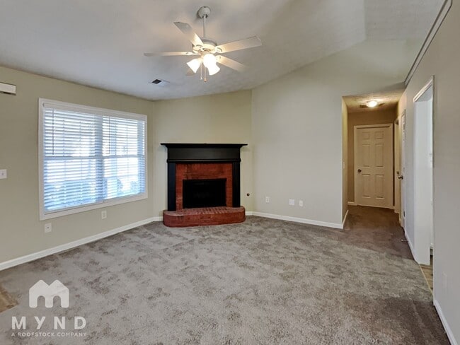 Photo - 185 Waters Edge Dr