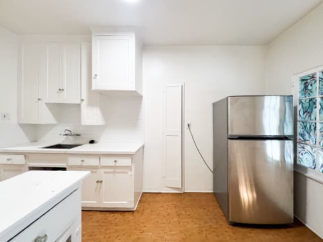 Photo - 366 N Sierra Bonita Ave House