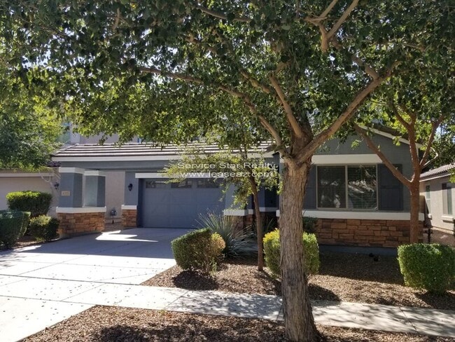 Building Photo - 4195 E Bonanza Rd