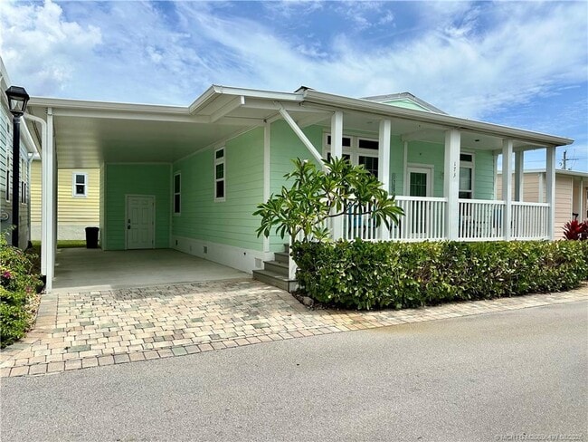 Building Photo - 173 NE Portside Dr