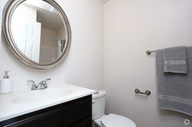 Cabin Creek Apartments
