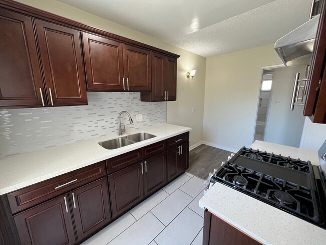 Photo - BELLA APARTMENTS: Beautiful 1 Bed - 1 Bath Unit D