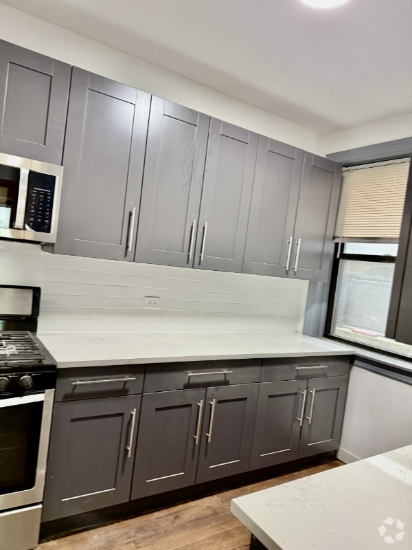 Building Photo - 3402 W Carmen Ave Rental