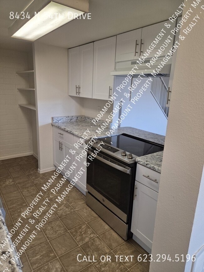 Photo - 8434 N 34th Dr