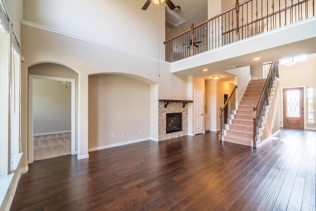 Photo - 3905 Cozy Pine Dr