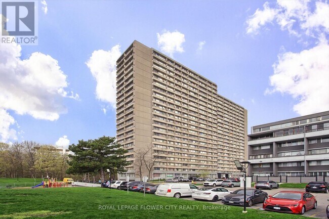 Photo - 10 Sunny Glenway Unit 909