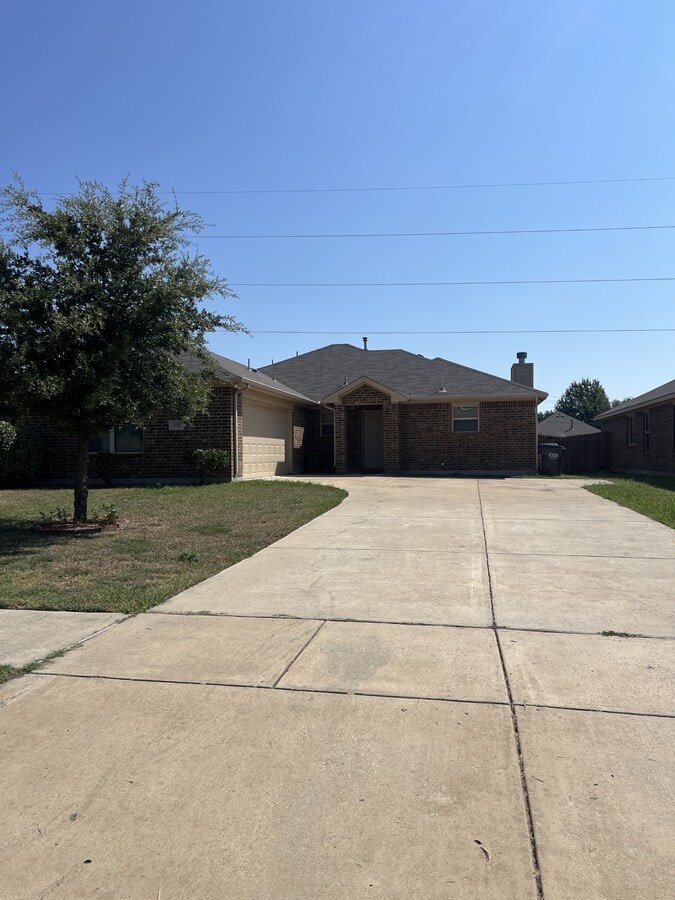 Photo - 530 Hearthstone Dr