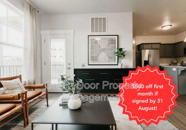 Photo - 656 N 380 W House
